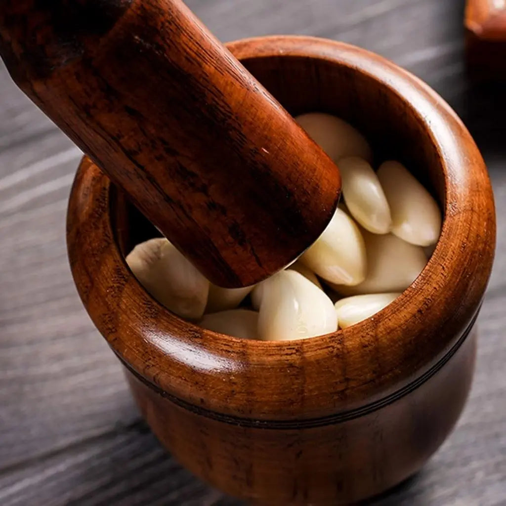Marcus Wooden Garlic Grinder – Manual Mortar & Pestle Set